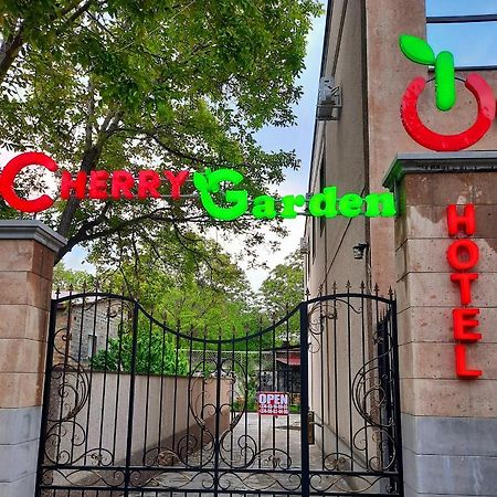 Cherry Garden Boutique Hotel Yeghegnadzor Luaran gambar