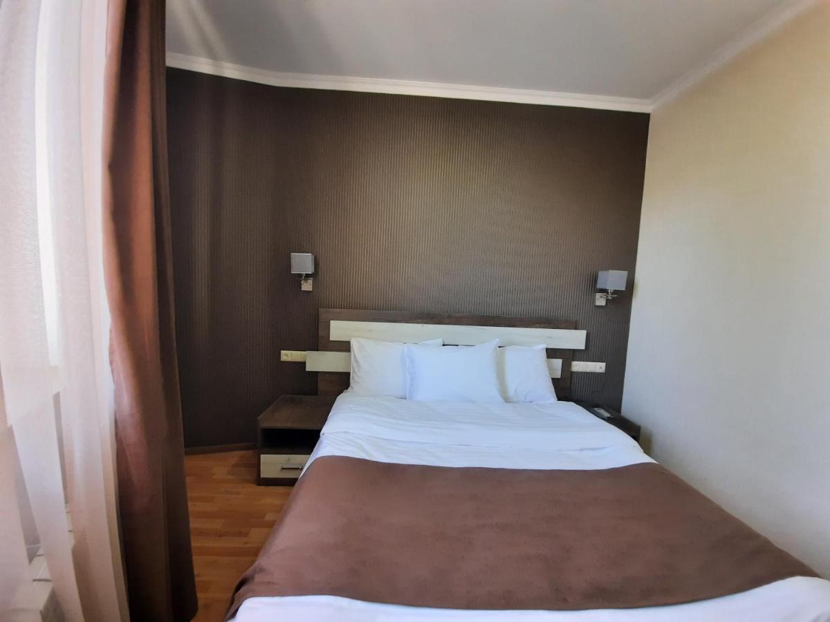 Cherry Garden Boutique Hotel Yeghegnadzor Luaran gambar