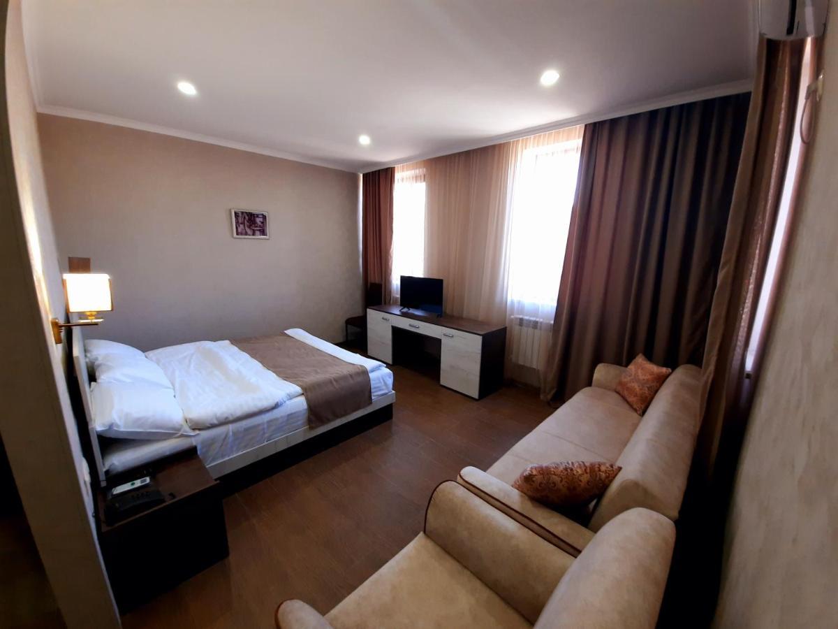 Cherry Garden Boutique Hotel Yeghegnadzor Luaran gambar