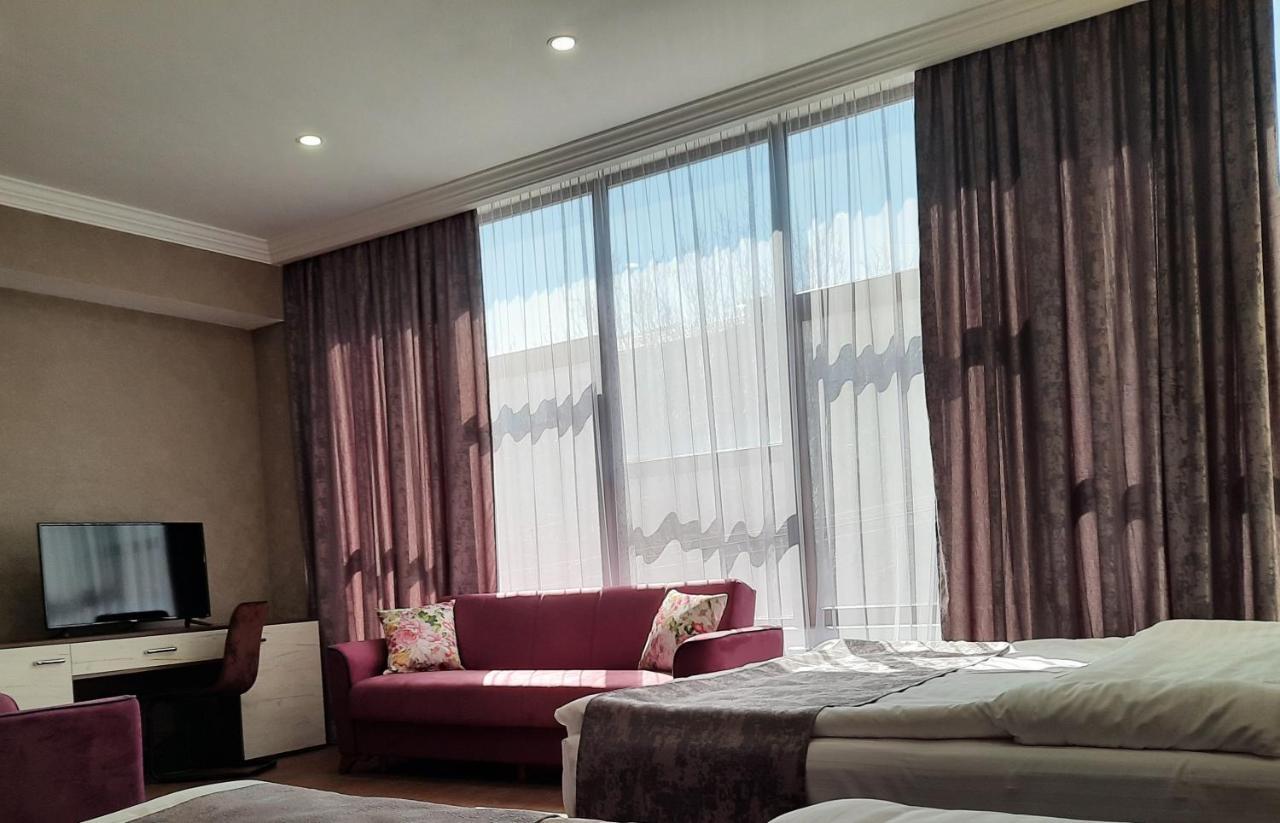 Cherry Garden Boutique Hotel Yeghegnadzor Luaran gambar