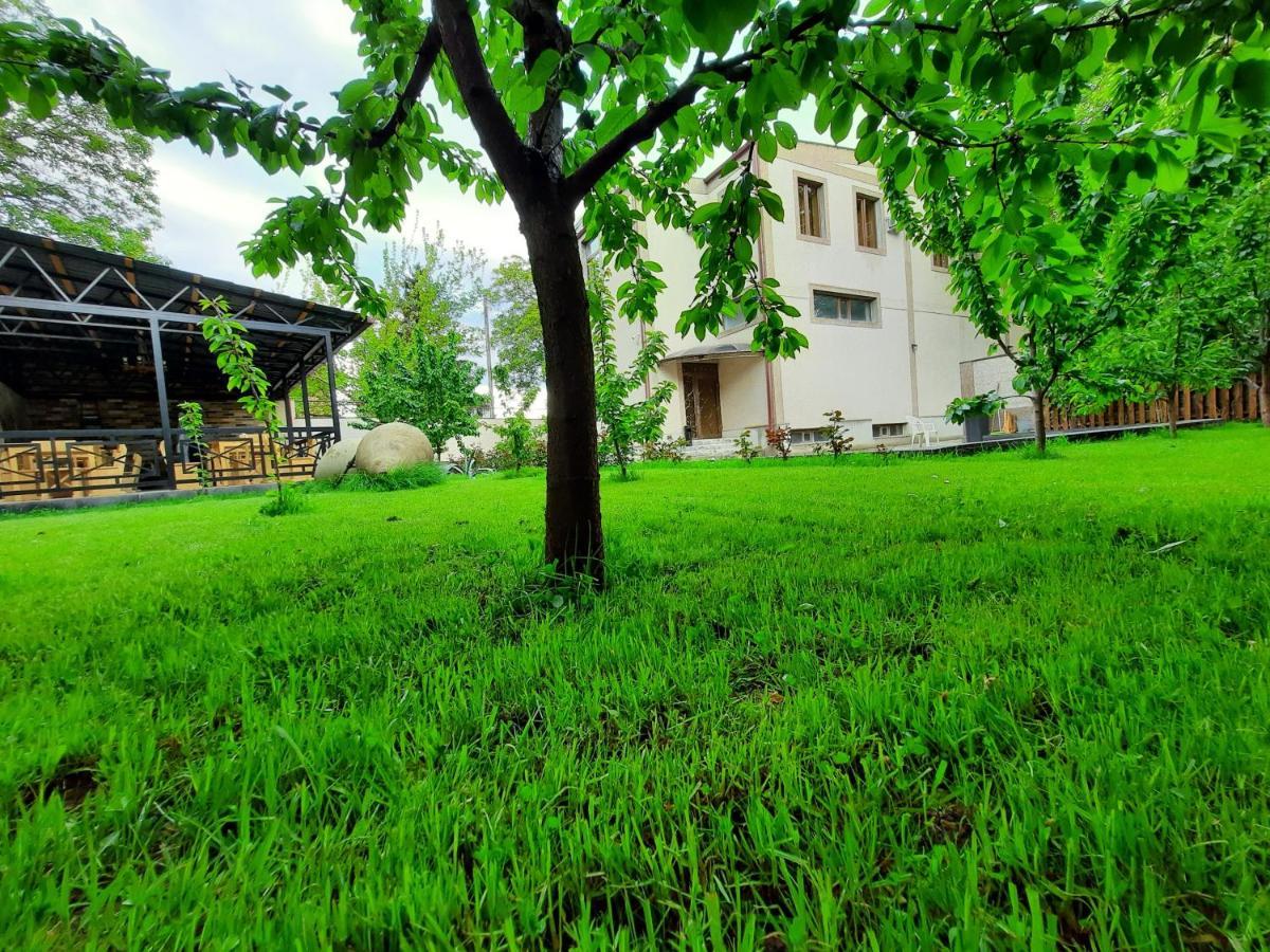 Cherry Garden Boutique Hotel Yeghegnadzor Luaran gambar